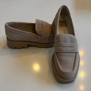 Dolce Vita Suede Tan Loafers with Chunky Sole. Size 8.